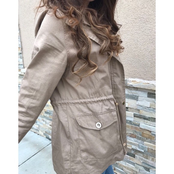 ❗️LAST❗️Light weight anorak hooded jacket - Picture 3 of 5